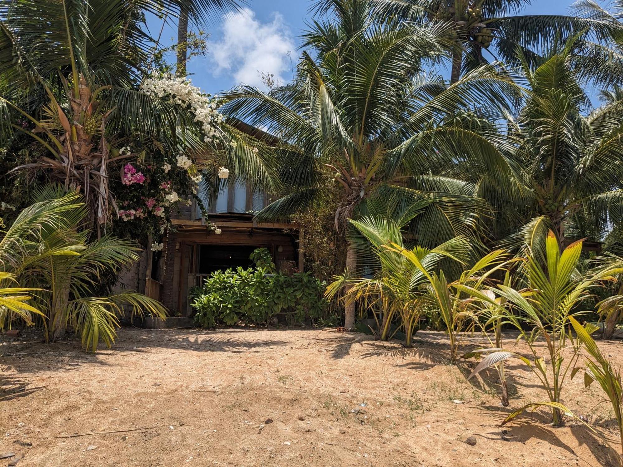 Rorys Beach Bar Phu Quoc Exterior photo