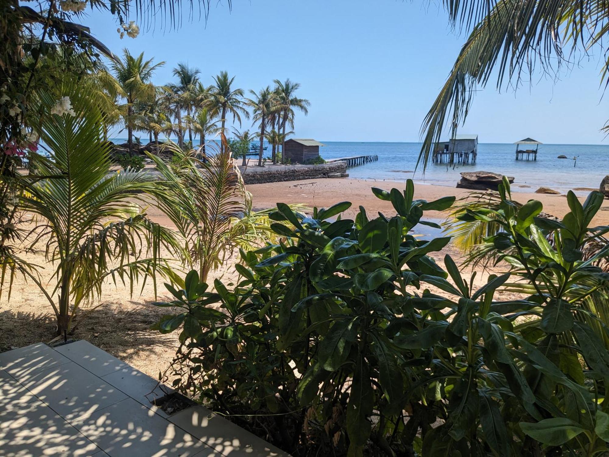 Rorys Beach Bar Phu Quoc Exterior photo